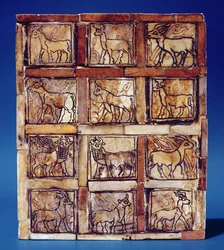 Plateau de jeu représentant des animaux des champs et des forêts, d